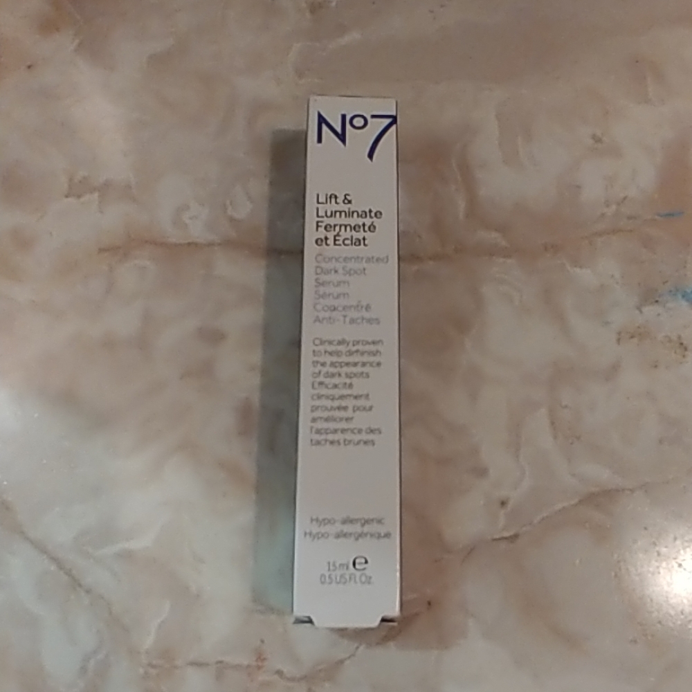 No. 7 Lift & Luminate